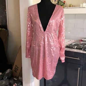 Low V neck sparkling pink sequin mini